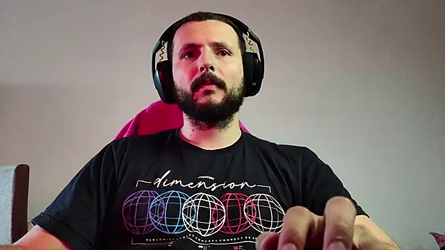 Snapshot of iurytx chatting on 09.11.25 iurytx online show from 09.11.25