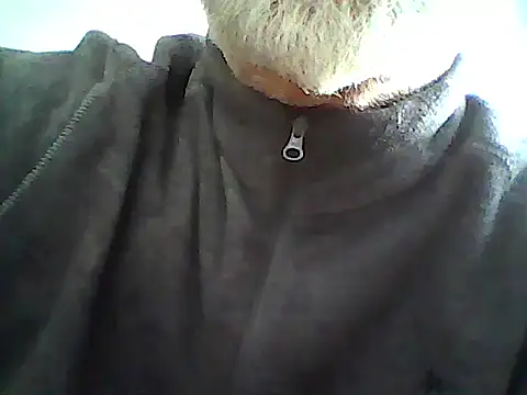 Snapshot of xcimeru chatting on 03.12.25 xcimeru online show from 03.12.25