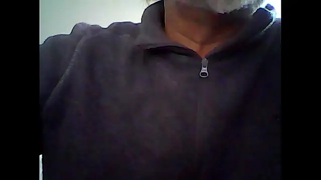 Snapshot of xcimeru chatting on 09.11.25 xcimeru online show from 09.11.25