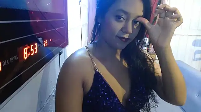 Chiara petterson online show from 12.11.24