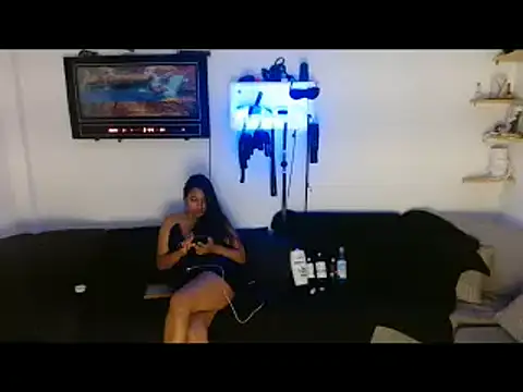 Chiara petterson online show from 03.01.25