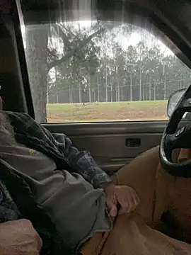 Snapshot of Themechanic420 chatting on 03.26.26 Themechanic420 online show from 03.26.26