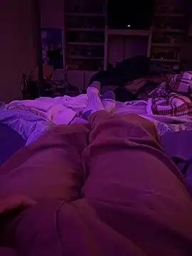 Snapshot of Themechanic420 chatting on 04.10.26 Themechanic420 online show from 04.10.26