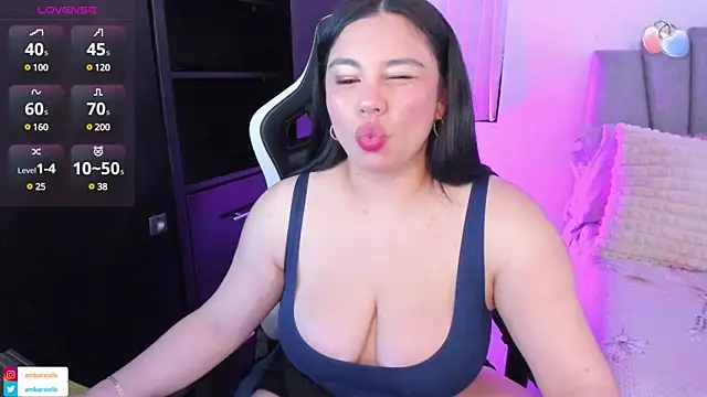 Snapshot of ambar-wells chatting on 02.28.25 ambar-wells online show from 02.28.25