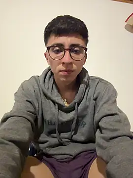 CamiRojas boy online show from 11.05.25