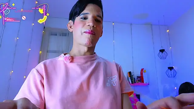 Snapshot of Ariel_Femboy_ chatting on 02.03.26 Ariel Femboy online show from 02.03.26