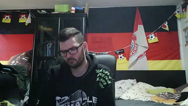 Die-geile-Sau online show from 03.21.26