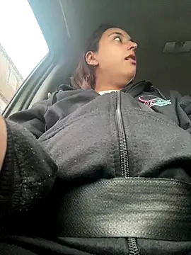 Vaiolet a online show from 12.06.24