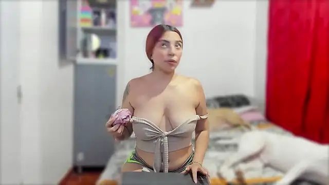 ariell rosee1 online show from 12.10.24