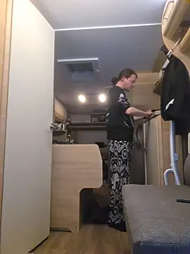 Ebinator666 online show from 04.08.26