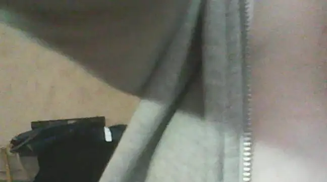 Snapshot of deluxpussy chatting on 01.28.25 deluxpussy online show from 01.28.25