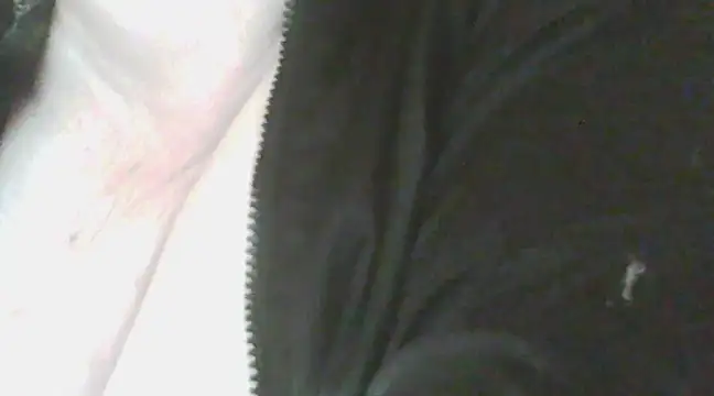 Snapshot of deluxpussy chatting on 03.19.25 deluxpussy online show from 03.19.25