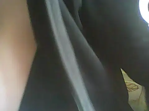 Snapshot of deluxpussy chatting on 09.17.25 deluxpussy online show from 09.17.25