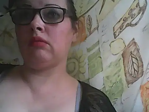 Snapshot of deluxpussy chatting on 10.07.25 deluxpussy online show from 10.07.25