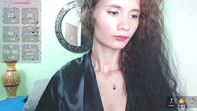 Snapshot of Sofia_Franco_ chatting on 01.08.25 Sofia Franco online show from 01.08.25