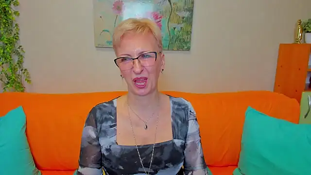 iamyourdream89 online show from 04.01.26