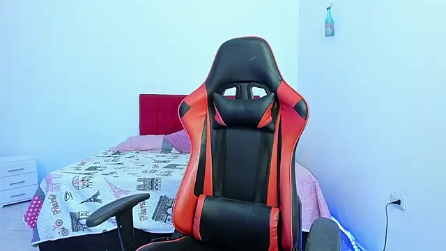 Sweet Coral  online show from 03.11.26