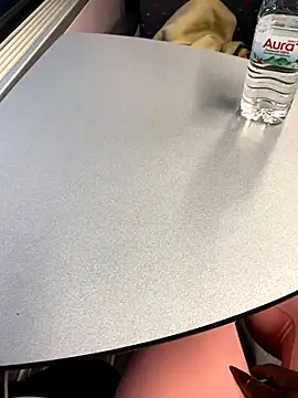 Snapshot of Thepanthera chatting on 11.28.25 Thepanthera online show from 11.28.25