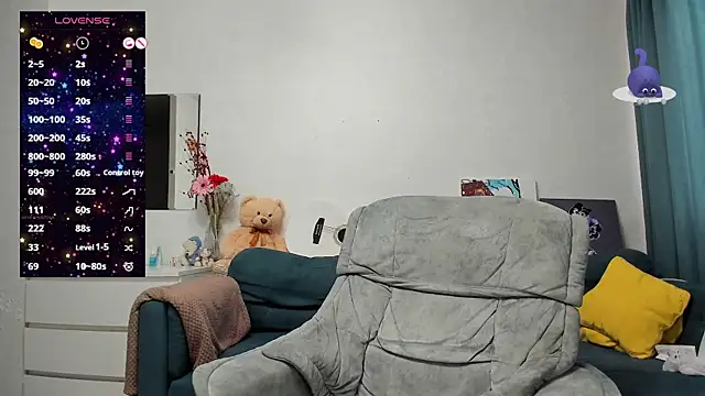 Snapshot of Katniss_K chatting on 02.27.25 Katniss K online show from 02.27.25
