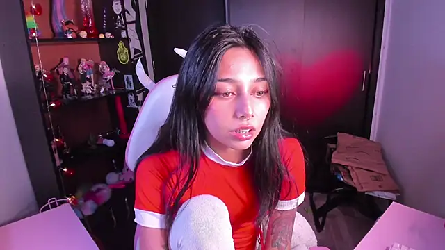 amber yull online show from 02.13.26