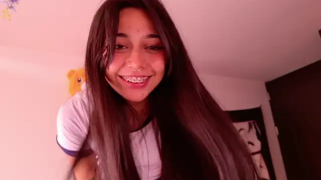 amber yull online show from 06.06.26