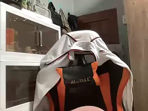 UrLove Marga online show from 01.17.26