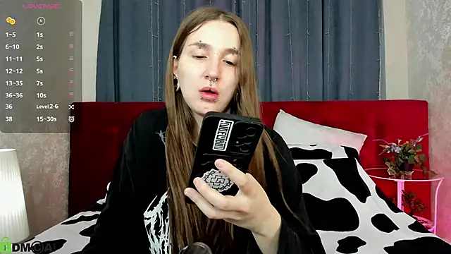 Pink diablo online show from 10.10.25