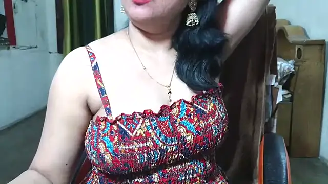 Cute Mahi22 online show from 11.18.25