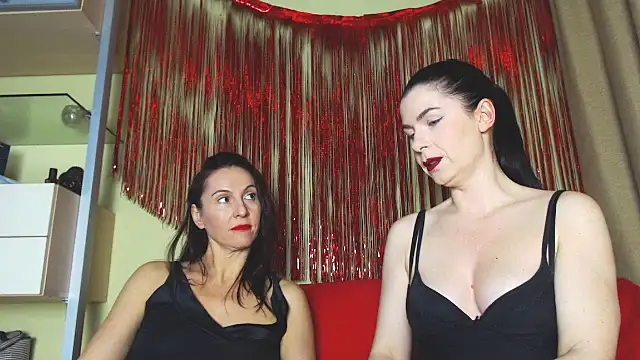 Snapshot of BDSMStars chatting on 12.23.24 BDSMStars online show from 12.23.24