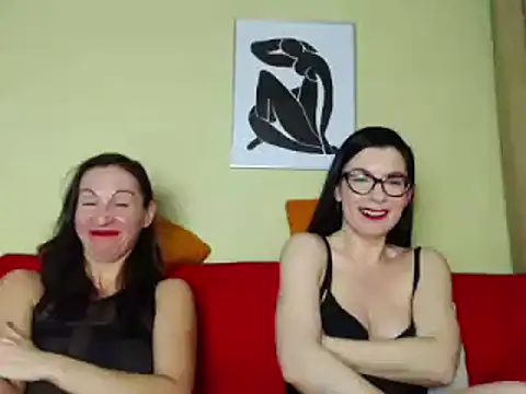 Snapshot of BDSMStars chatting on 03.06.25 BDSMStars online show from 03.06.25