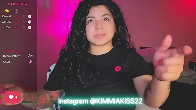 kimmiakiss22 online show from 02.13.25