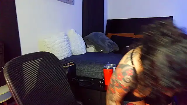 kimmiakiss22 online show from 11.09.25