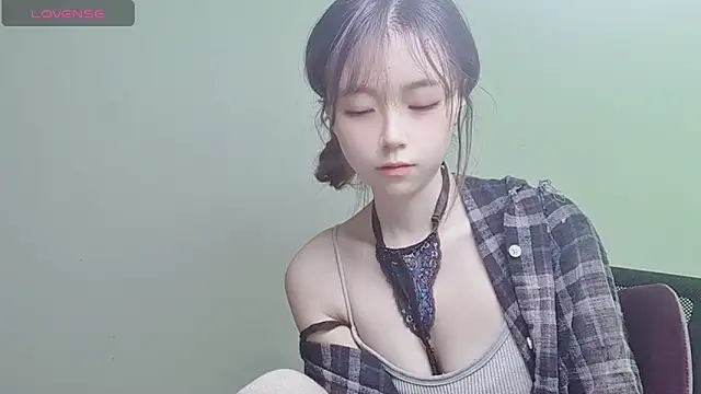 VaerySaenz online show from 12.17.24