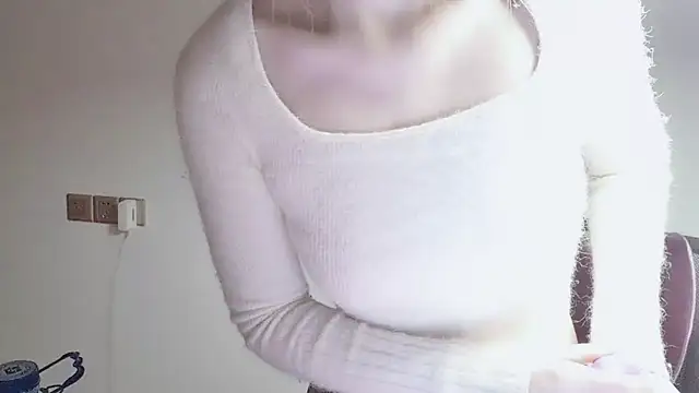 VaerySaenz online show from 03.08.25