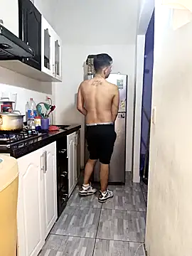 catire2323 online show from 12.21.24