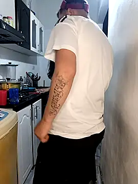 catire2323 online show from 09.17.25