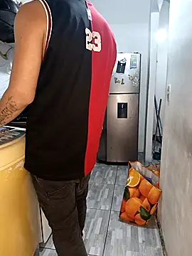 catire2323 online show from 04.15.26