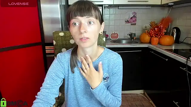 TayanaJons online show from 09.24.25