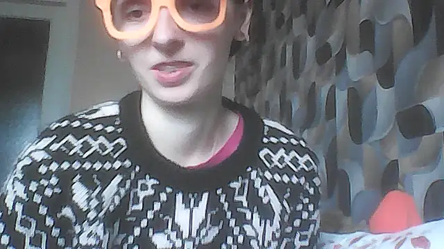 TayanaJons online show from 10.29.25