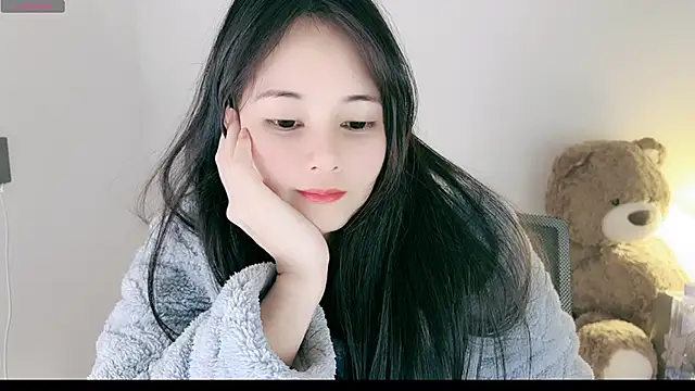 Snapshot of Judy520 chatting on 12.16.24 Judy520 online show from 12.16.24