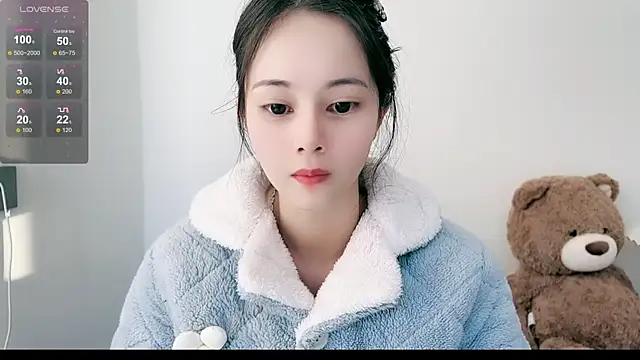 Snapshot of Judy520 chatting on 12.16.24 Judy520 online show from 12.16.24