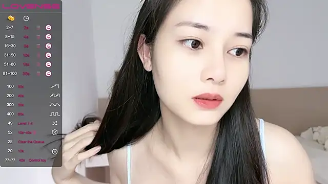 Snapshot of Judy520 chatting on 09.28.25 Judy520 online show from 09.28.25