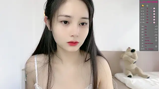 Snapshot of Judy520 chatting on 10.03.25 Judy520 online show from 10.03.25