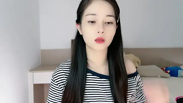 Snapshot of Judy520 chatting on 10.14.25 Judy520 online show from 10.14.25