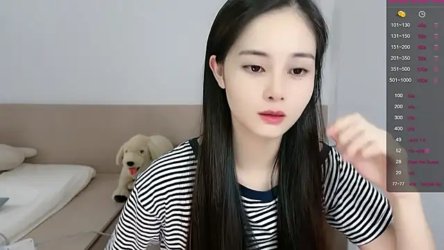 Snapshot of Judy520 chatting on 10.19.25 Judy520 online show from 10.19.25