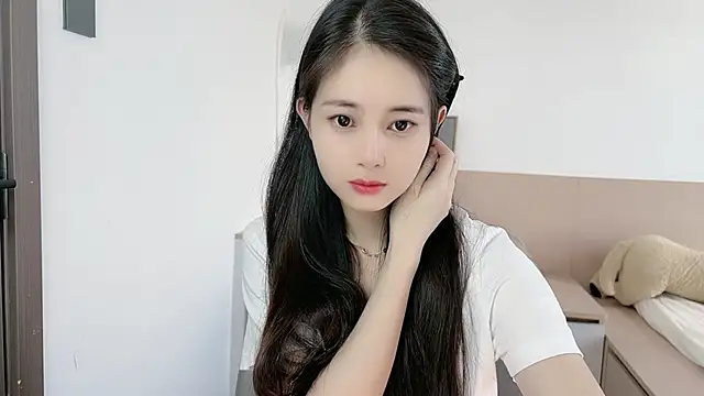 Snapshot of Judy520 chatting on 10.20.25 Judy520 online show from 10.20.25