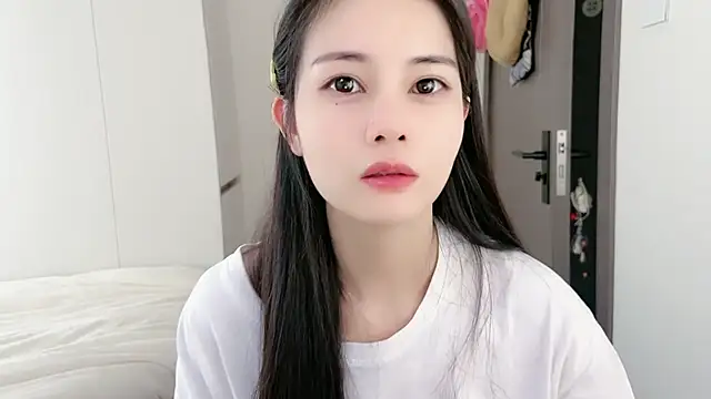 Snapshot of Judy520 chatting on 11.09.25 Judy520 online show from 11.09.25