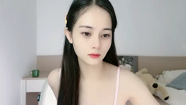 Snapshot of Judy520 chatting on 11.15.25 Judy520 online show from 11.15.25