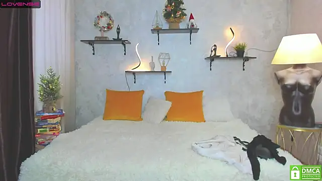 StripBianka online show from 12.24.24