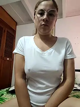 selena gomez2 online show from 10.23.25